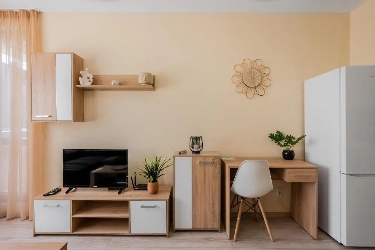 Private Apartment With Balcony In Sofia Center By Flat Mаnager